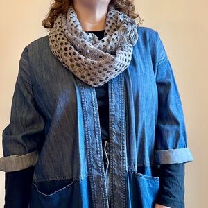 Gray Open Knit Net- Style Infiniti Scarf